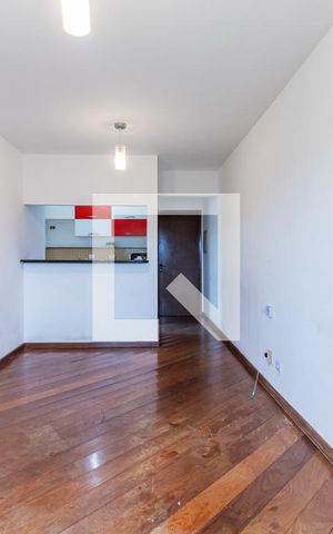 Apartamento para alugar com 55m², 2 quartos e 1 vaga Apartamento para alugar com 55m², 2 quartos e 1 vagaSala