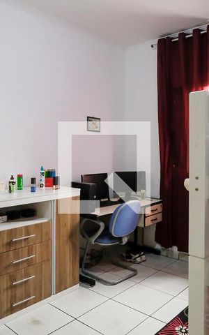 Casa à venda com 481m², 2 quartos e 4 vagasQuarto 2