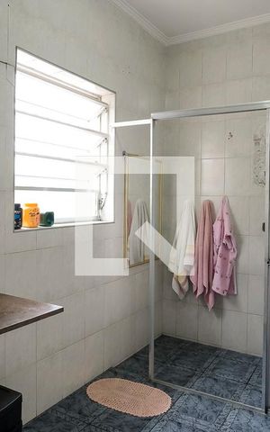 Casa à venda com 481m², 2 quartos e 4 vagasBanheiro