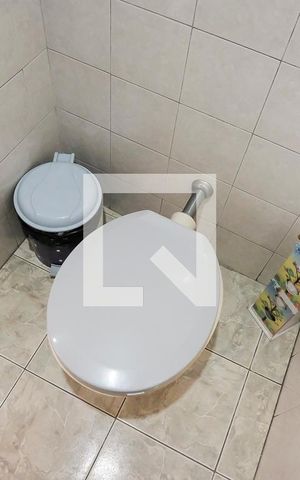 Casa à venda com 481m², 2 quartos e 4 vagasBanheiro 1-Segundo Andar
