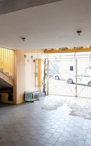 Casa à venda com 481m², 2 quartos e 4 vagasGaragem