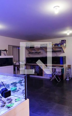 Casa à venda com 481m², 2 quartos e 4 vagasÁrea externa