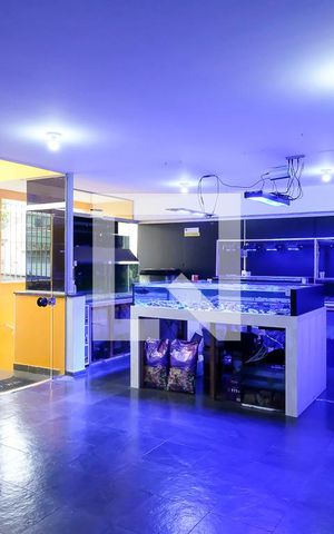 Casa à venda com 481m², 2 quartos e 4 vagasÁrea externa