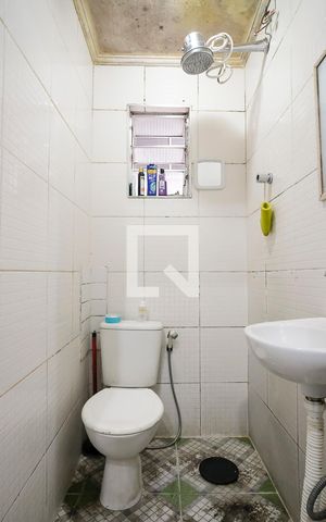 Casa à venda com 240m², 2 quartos e sem vagaBanheiro 1