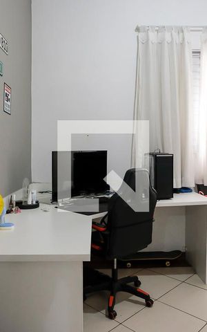 Casa à venda com 240m², 2 quartos e sem vagaQuarto 2