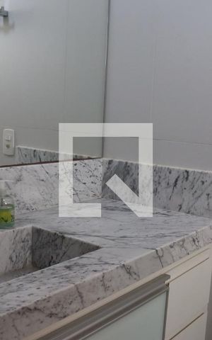 Apartamento para alugar com 56m², 2 quartos e 1 vaga Apartamento para alugar com 56m², 2 quartos e 1 vagaBanheiro do quarto 2