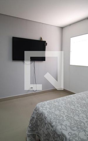 Casa à venda com 330m², 2 quartos e 8 vagasSuíte 2