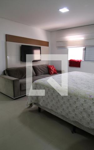 Casa à venda com 330m², 2 quartos e 8 vagasSuíte 1