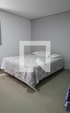 Casa à venda com 330m², 2 quartos e 8 vagasSuíte 2