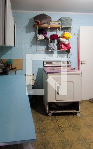 Casa à venda com 251m², 3 quartos e 4 vagasÁrea de Serviço