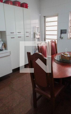 Casa à venda com 251m², 3 quartos e 4 vagasSala de Jantar