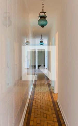 Casa para alugar com 206m², 3 quartos e 1 vaga Casa para alugar com 206m², 3 quartos e 1 vagacorredor
