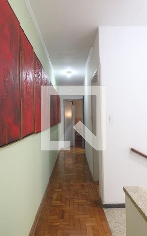 Casa à venda com 150m², 3 quartos e 1 vagaCorredor