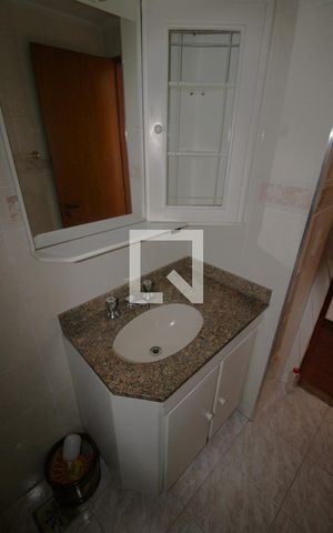 Apartamento à venda com 80m², 3 quartos e 2 vagasBanheiro