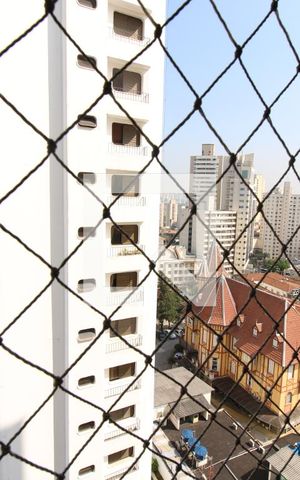 Apartamento à venda com 80m², 3 quartos e 2 vagasQuarto 1 - Vista