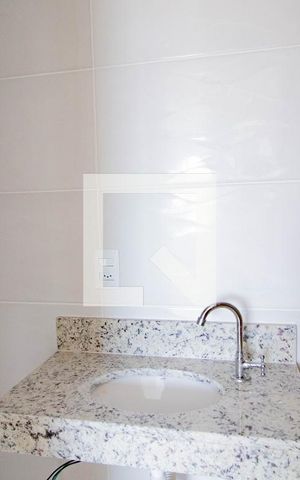 Studio à venda com 28m², 1 quarto e sem vaga Studio à venda com 28m², 1 quarto e sem vagaBanheiro