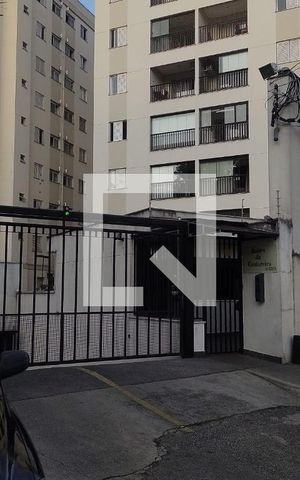 Apartamento para alugar com 62m², 2 quartos e 1 vaga Apartamento para alugar com 62m², 2 quartos e 1 vagaFachada