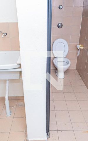 Casa à venda com 459m², 4 quartos e 4 vagasDCE completo