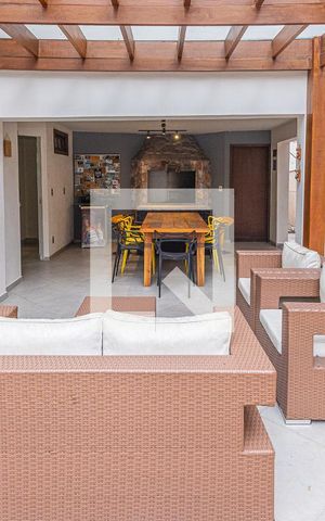 Casa à venda com 459m², 4 quartos e 4 vagasÁrea Gourmet