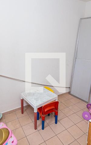 Casa à venda com 459m², 4 quartos e 4 vagasDCE completo