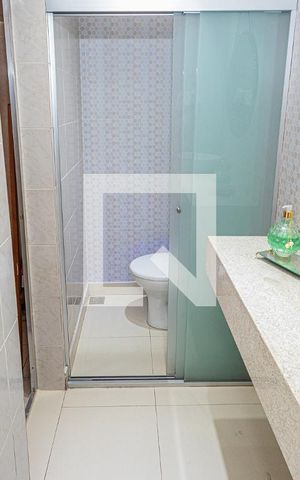 Casa à venda com 459m², 4 quartos e 4 vagasBanheiro / sauna