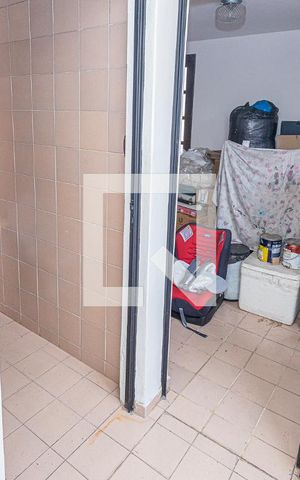 Casa à venda com 459m², 4 quartos e 4 vagasDCE completo