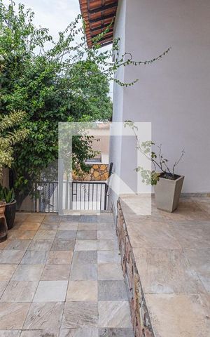 Casa à venda com 459m², 4 quartos e 4 vagasEntrada