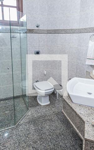 Casa à venda com 459m², 4 quartos e 4 vagasBanheiro