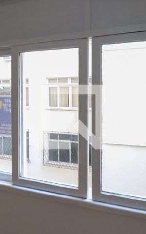 Apartamento à venda com 8m², 1 quarto e sem vagaSala