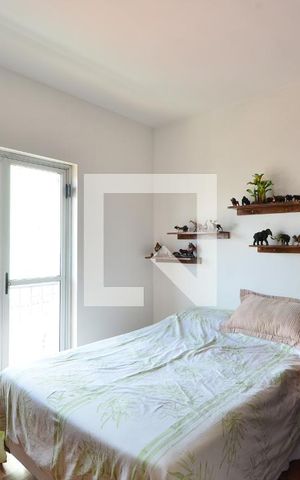 Casa de condomínio à venda com 160m², 3 quartos e 2 vagasQuarto 1