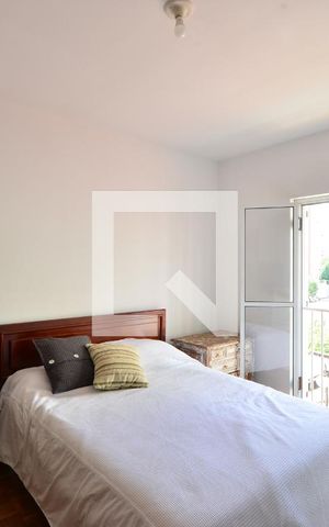 Casa de condomínio à venda com 160m², 3 quartos e 2 vagasSuíte