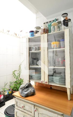 Casa de condomínio à venda com 160m², 3 quartos e 2 vagasÁrea de Serviço