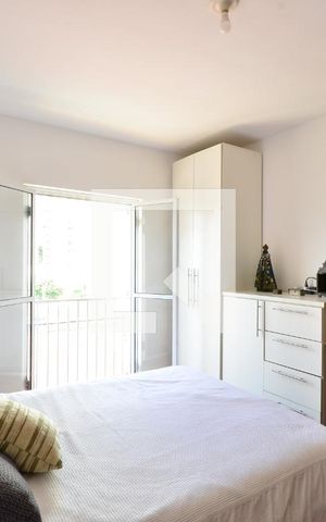 Casa de condomínio à venda com 160m², 3 quartos e 2 vagasSuíte