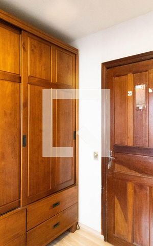 Casa à venda com 450m², 6 quartos e 2 vagas Casa à venda com 450m², 6 quartos e 2 vagasQuarto 3