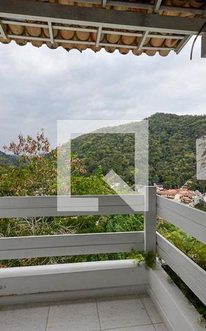 Casa de condomínio à venda com 290m², 4 quartos e 1 vaga Casa de condomínio à venda com 290m², 4 quartos e 1 vagaSuite 2