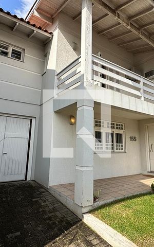 Casa à venda com 300m², 5 quartos e 2 vagasQuintal