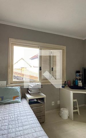 Casa à venda com 300m², 5 quartos e 2 vagasQuarto 4