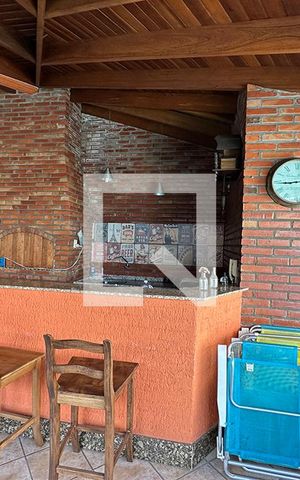 Casa à venda com 300m², 5 quartos e 2 vagasQuiosque