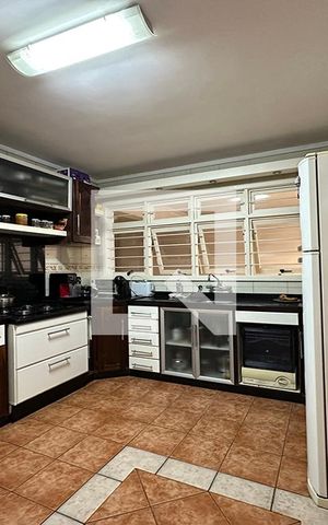 Casa à venda com 300m², 5 quartos e 2 vagasCozinha