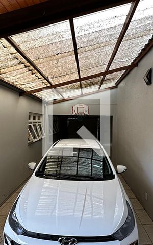 Casa à venda com 300m², 5 quartos e 2 vagasGaragem