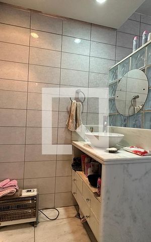 Casa à venda com 300m², 5 quartos e 2 vagasBanheiro