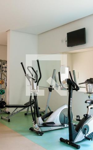 Apartamento à venda com 75m², 3 quartos e 2 vagas Apartamento à venda com 75m², 3 quartos e 2 vagasÁrea comum - Academia