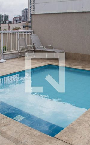 Apartamento à venda com 81m², 3 quartos e 1 vagaÁrea comum - Piscina