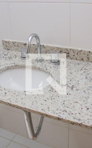 Apartamento à venda com 81m², 3 quartos e 1 vagaBanheiro da Suíte