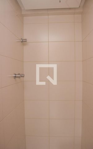 Apartamento à venda com 81m², 3 quartos e 1 vagaBanheiro Social 02
