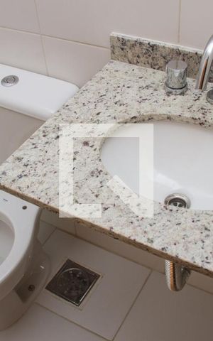 Apartamento à venda com 81m², 3 quartos e 1 vagaBanheiro Social