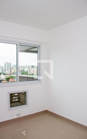 Apartamento à venda com 82m², 3 quartos e 2 vagasQuarto 02