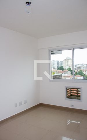 Apartamento à venda com 82m², 3 quartos e 2 vagasSuíte