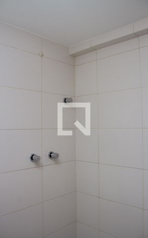 Apartamento à venda com 82m², 3 quartos e 2 vagasBanheiro Social