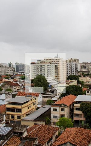 Apartamento à venda com 82m², 3 quartos e 2 vagasÁrea de Serviço - Janela